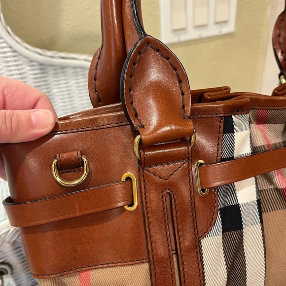 Burberry Bridle Whipstitch Convertible Tote House Check Canvas Medium - Picture 12 of 13